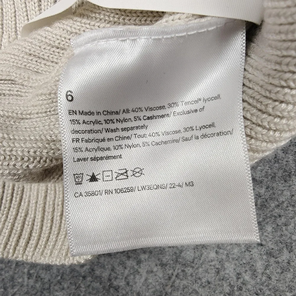 Lululemon Sweater Womens 6 Beige Ribbed Knit Asymmetrical‎ Hem Crewneck Pullover